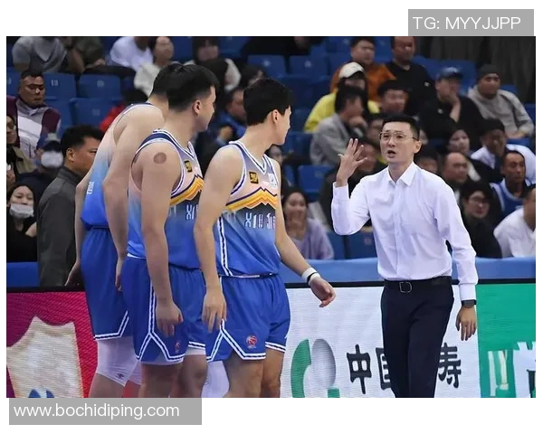 CBA广东队与新疆队最新对决分析及赛后精彩瞬间回顾