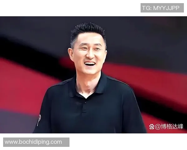 篮球明星在赛场上挥洒汗水的精彩瞬间壁纸分享与欣赏